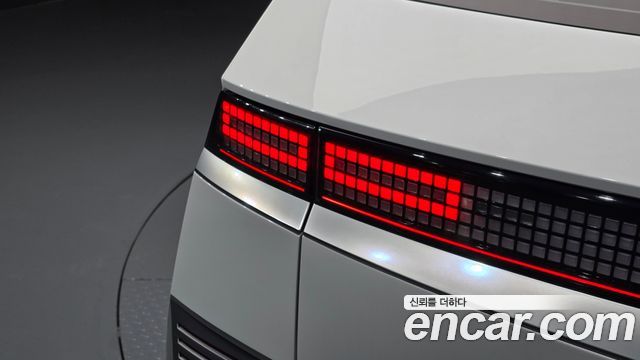 Hyundai Ioniq 5 Long Range AWD Prestige 2022 — фото 23