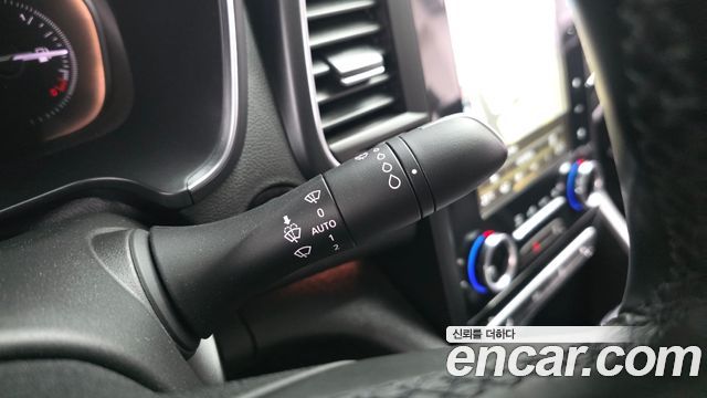 Renault Korea SM6 2.0 GDe LE 2019 — фото 21