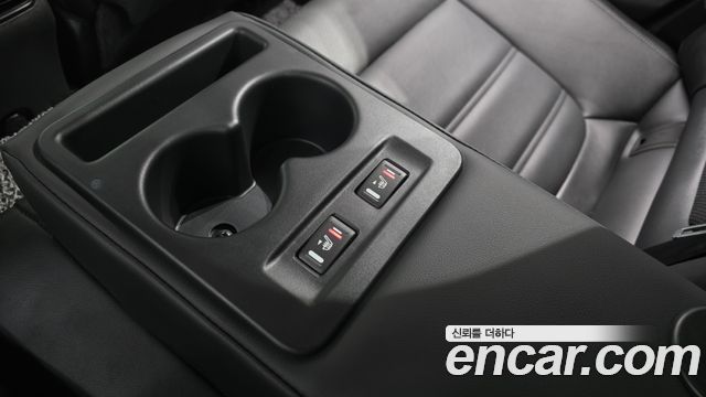 Renault Korea SM6 2.0 GDe LE 2019 — фото 23