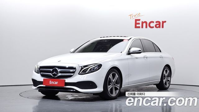 Mercedes-Benz E-Class (W213) E300 Avantgarde 2019 — фото 1