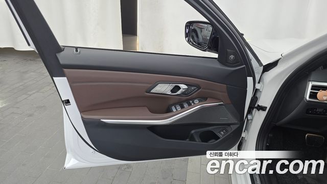 BMW 3 Series (G20) M340i xDrive Touring Pro 2026 — фото 30