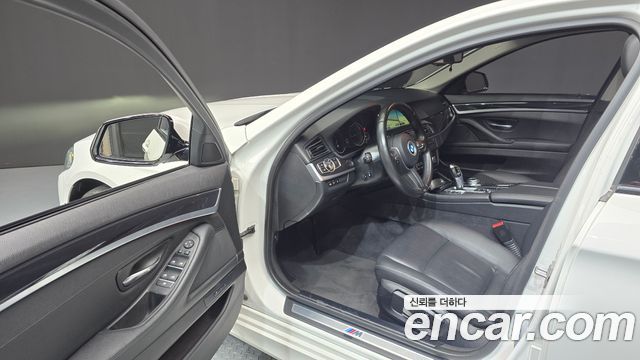 BMW 5 Series (F10) 520d M Aero Dynamic 2016 — фото 10