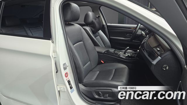 BMW 5 Series (F10) 520d M Aero Dynamic 2016 — фото 12