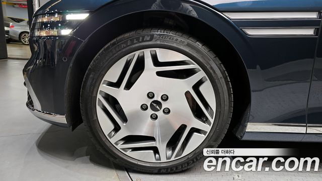 Genesis G90 (RS4) Gasoline 3.5 Turbo e-S/C AWD LWB 2023 — фото 5