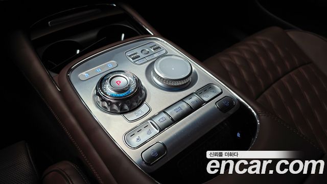 Genesis G90 (RS4) Gasoline 3.5 Turbo e-S/C AWD LWB 2023 — фото 9