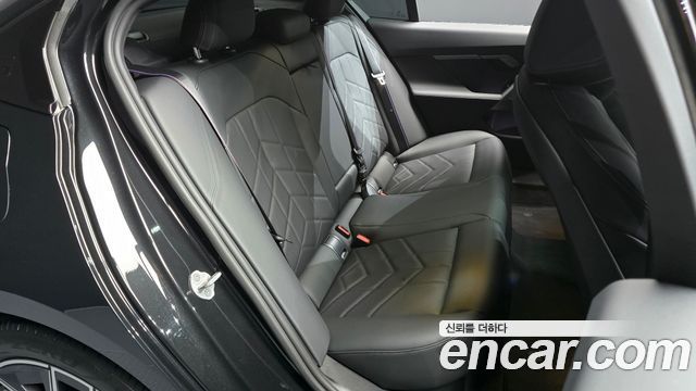 BMW 5 Series (G60) 520i Special Edition 2026 — фото 11