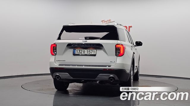 Ford Explorer (VI) 2.3 LimIted 4WD 2020 — фото 4