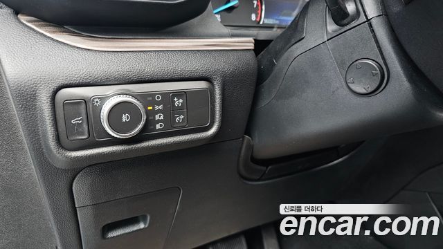 Ford Explorer (VI) 2.3 LimIted 4WD 2020 — фото 14