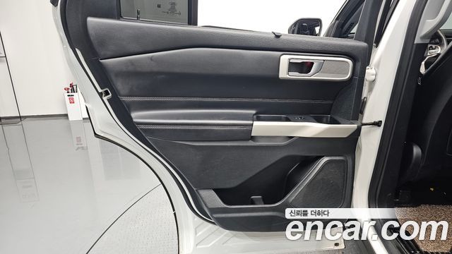 Ford Explorer (VI) 2.3 LimIted 4WD 2020 — фото 25