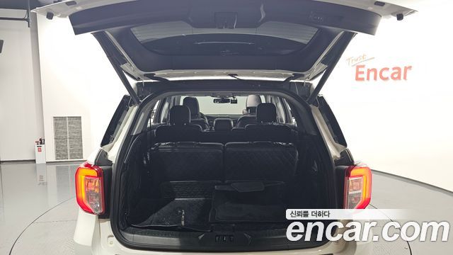Ford Explorer (VI) 2.3 LimIted 4WD 2020 — фото 32