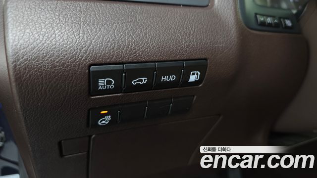 Lexus RX450h (IV) Executive 2019 — фото 28