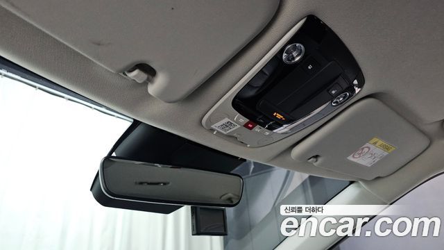 Kia EV6 Long Range Light 2023 — фото 20