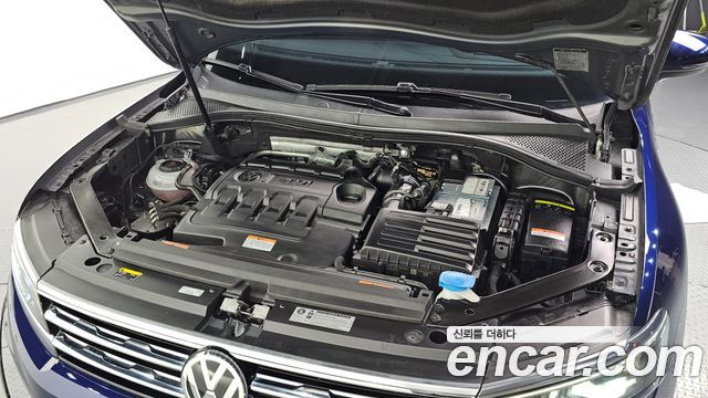 Volkswagen Tiguan (II) 2.0 TDI 4Motion Prestige 2018 — фото 6