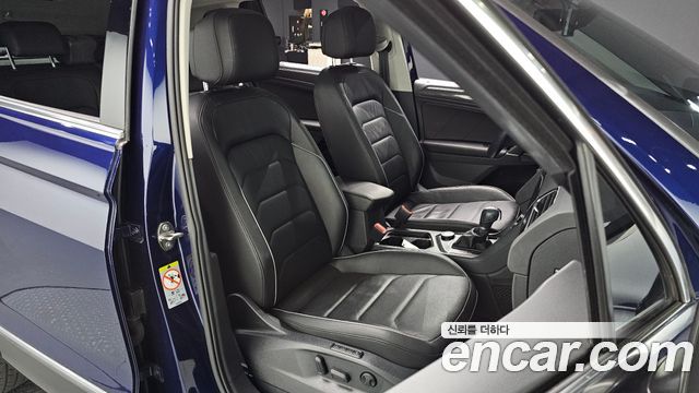 Volkswagen Tiguan (II) 2.0 TDI 4Motion Prestige 2018 — фото 10