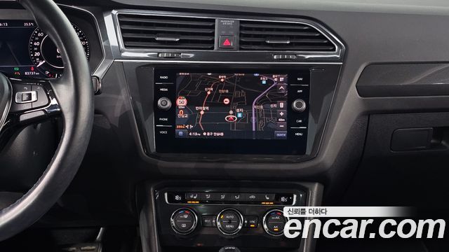 Volkswagen Tiguan (II) 2.0 TDI 4Motion Prestige 2018 — фото 15