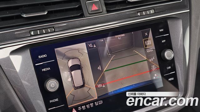 Volkswagen Tiguan (II) 2.0 TDI 4Motion Prestige 2018 — фото 16