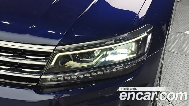 Volkswagen Tiguan (II) 2.0 TDI 4Motion Prestige 2018 — фото 22