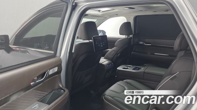 Hyundai Palisade Gasoline 3.8 4WD VIP 2023 — фото 16