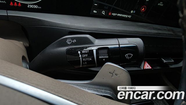 Kia K8 2.5 Gasoline 2WD Noblesse 2023 — фото 27
