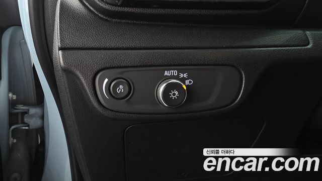 Chevrolet Bolt EV EV Premier 2023 — фото 24