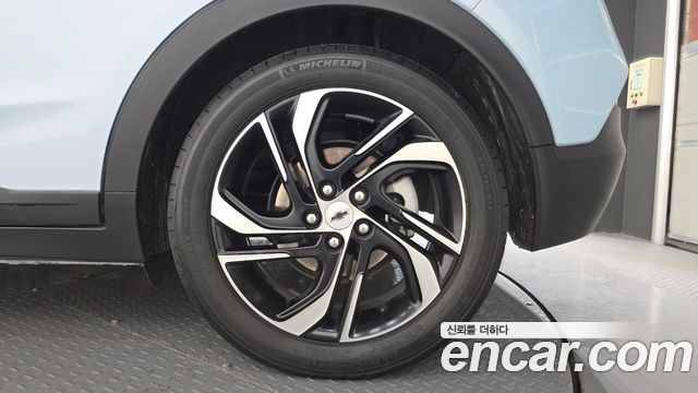 Chevrolet Bolt EV EV Premier 2023 — фото 27