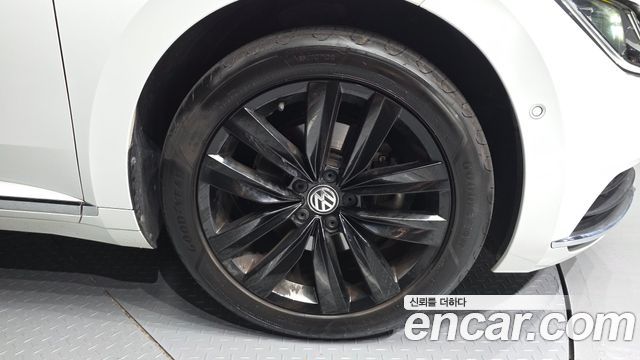 Volkswagen Arteon 2.0 TDI Prestige 2019 — фото 5