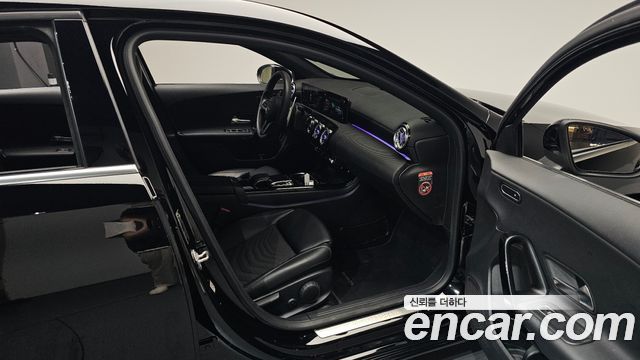 Mercedes-Benz A-Class (W177) A220 Sedan 2020 — фото 11