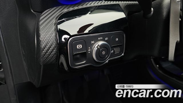 Mercedes-Benz A-Class (W177) A220 Sedan 2020 — фото 17