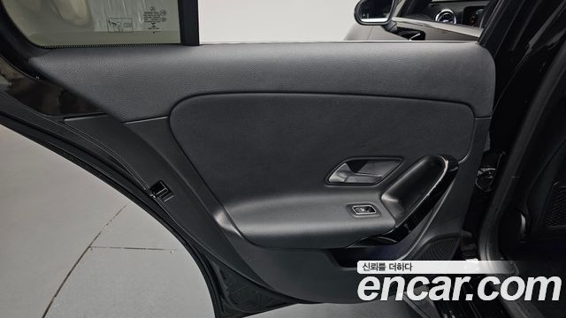 Mercedes-Benz A-Class (W177) A220 Sedan 2020 — фото 25