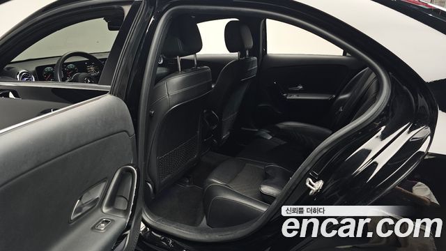 Mercedes-Benz A-Class (W177) A220 Sedan 2020 — фото 26