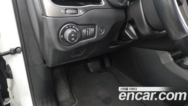 Jeep Cherokee (KL) 2.4 Limited AWD 2020 — фото 18