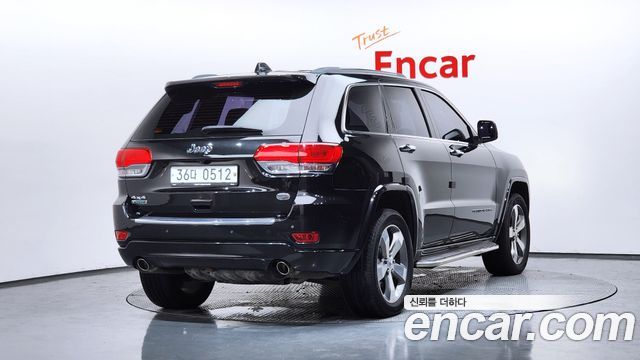 Jeep Grand Cherokee 3.0 Diesel Overland WK2 2015 — фото 2