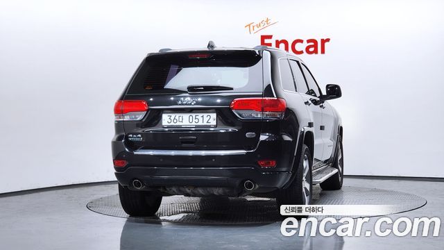 Jeep Grand Cherokee 3.0 Diesel Overland WK2 2015 — фото 4