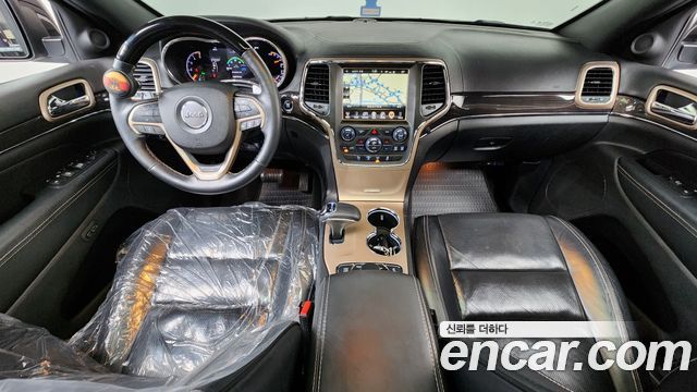 Jeep Grand Cherokee 3.0 Diesel Overland WK2 2015 — фото 7