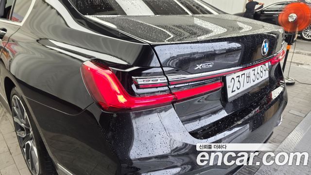 BMW 7 Series (G11) 740Li xDrive M Sport Package 2020 — фото 23