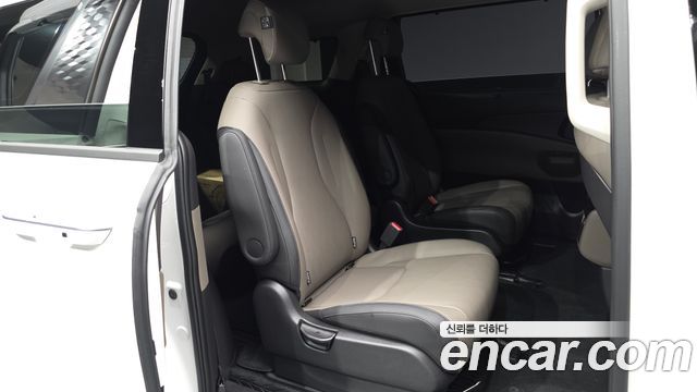 Kia Carnival (IV) HEV 9seater Nobless 2024 — фото 12