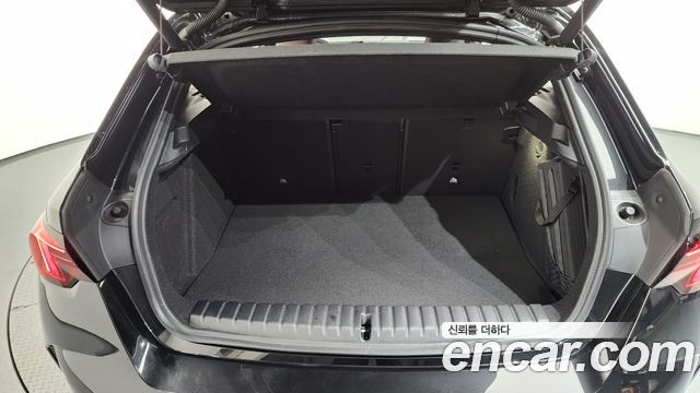 BMW 1 Series (F70) 120 M Sport 2025 — фото 20