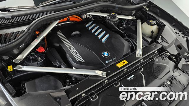 BMW X5 (G05) xDrive 45e M Sport 2022 — фото 6
