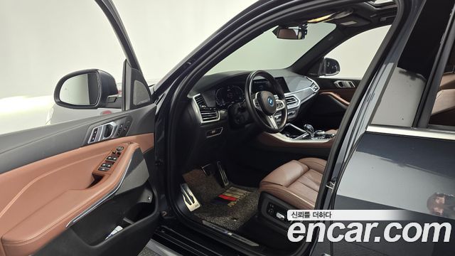 BMW X5 (G05) xDrive 45e M Sport 2022 — фото 10