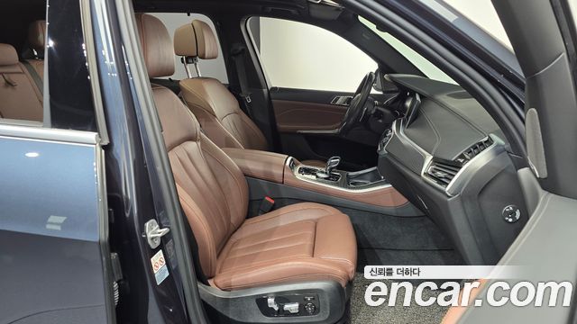 BMW X5 (G05) xDrive 45e M Sport 2022 — фото 26