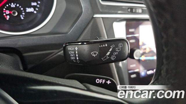 Volkswagen Tiguan (II) 2.0 TDI Prestige 2020 — фото 29