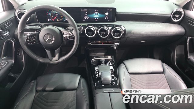 Mercedes-Benz A-Class (W177) A220 Sedan 2020 — фото 7