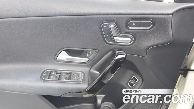 Mercedes-Benz A-Class (W177) A220 Sedan 2020 — фото 30