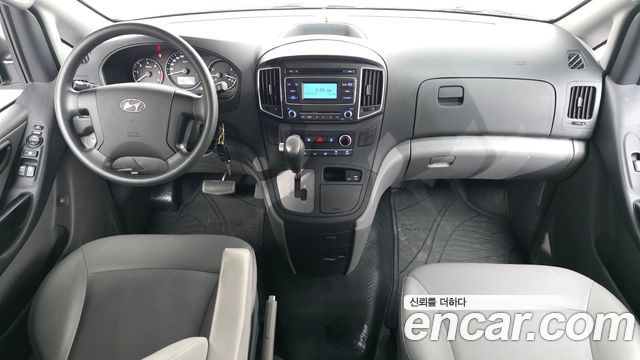 Hyundai Grand Starex Van 5-Seater Style 2021 — фото 7