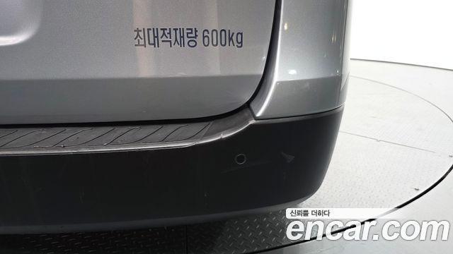 Hyundai Grand Starex Van 5-Seater Style 2021 — фото 19