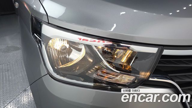 Hyundai Grand Starex Van 5-Seater Style 2021 — фото 22