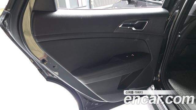 Kia Sportage (V) Gasoline 1.6 Turbo 4WD Signature X Line 2026 — фото 25
