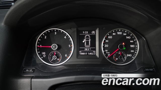 Volkswagen Tiguan 2.0 TDI  Premium 5N 2016 — фото 8