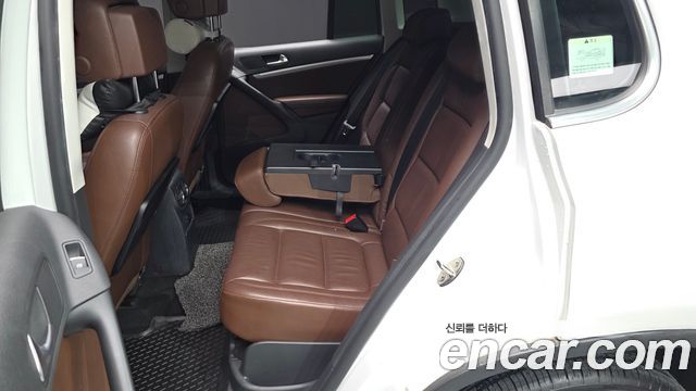 Volkswagen Tiguan 2.0 TDI  Premium 5N 2016 — фото 16