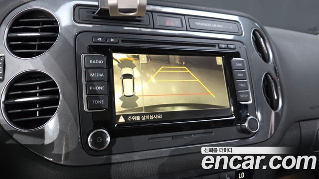 Volkswagen Tiguan 2.0 TDI  Premium 5N 2016 — фото 20